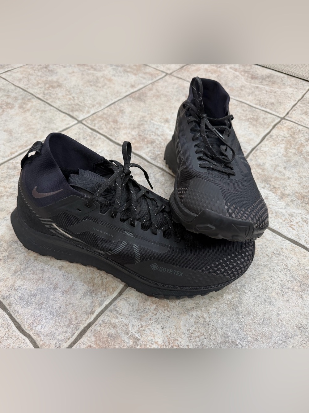 Men’s Nike React Pegasus 4 Trail GTX Waterproof Running Shoes Black Mens Sz 12.5